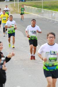 BIB: 995
                            <button type="button" onclick="openModal(3531873)" class="btn btn-primary btn-sm float-right btn-popup" data-toggle="modal" data-target=".modal-high-quality">
                        <i class="fas fa-shopping-cart"></i> Add to Cart
                    </button>
                                            <button type="button" onclick="isThisMe(3531873, true)" class="btn btn-success btn-sm float-right btn-popup btn-isme hidden" data-toggle="tooltip" data-placement="bottom" title="นี่คือรูปของคุณใช่ไหม คลิกที่นี่เพื่อเอาเข้าอัลบั้ม">
                        <i class="fas fa-plus"></i> Add to album
                    </button>
                    <button type="button" onclick="isThisMe(3531873, false)" class="btn btn-warning btn-sm float-right btn-popup btn-isnotme hidden">
                        <i class="fas fa-ban"></i> Remove from album
                    </button>